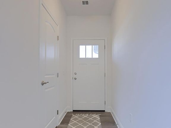 4th image of 209 Bellaride Ln