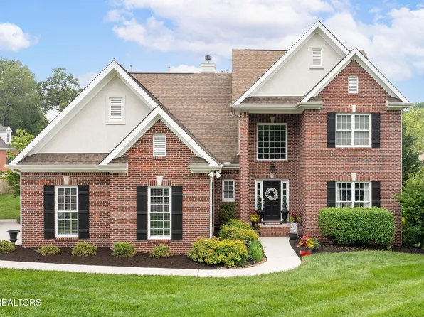 817 Vista Oaks Ln, Knoxville, TN 37919