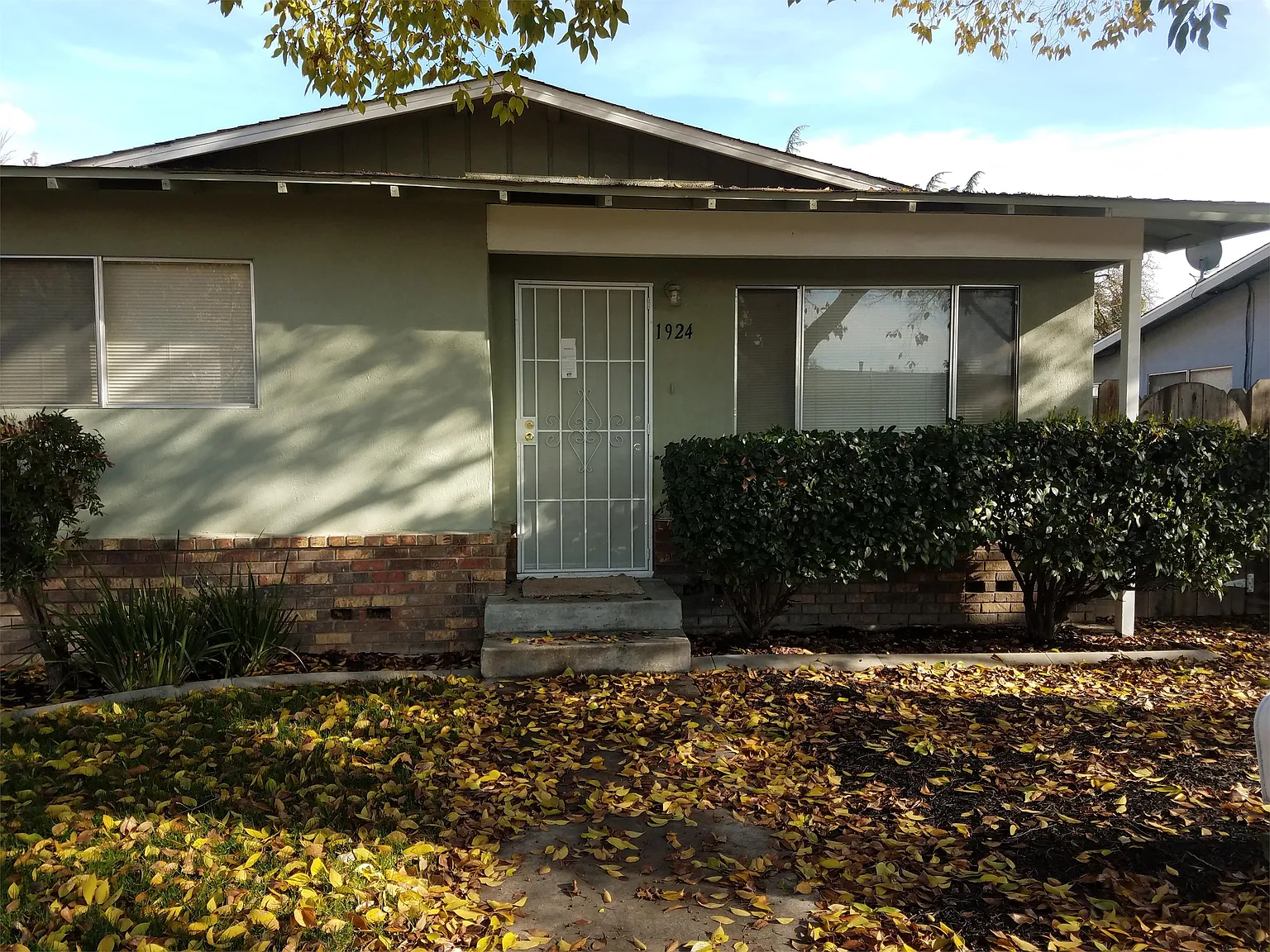 2101-2102 Celeste Drive - 2100 Celeste — Photo 1