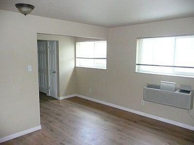 3rd image of 3021 Pestalozzi St APT 107