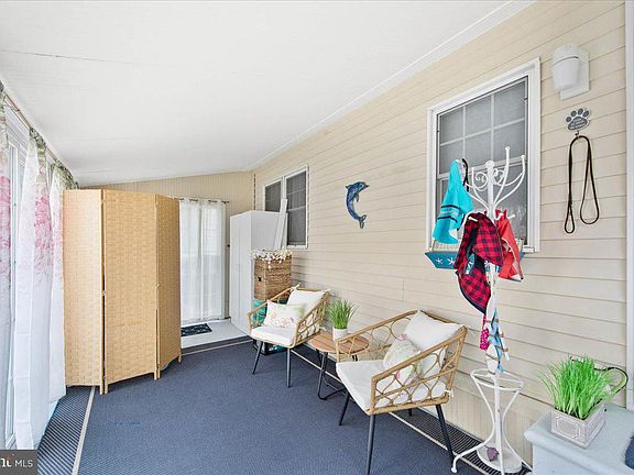 2nd image of 36 Colonial Ln #15608