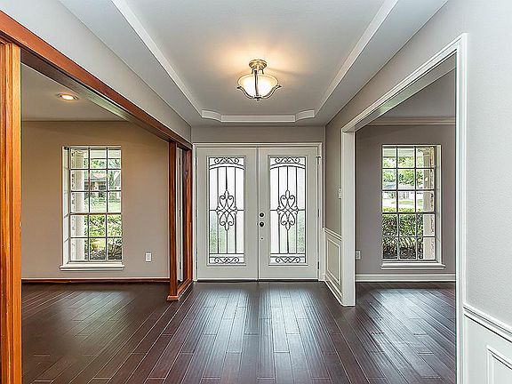 5th image of 1103 Cheshire Ln
