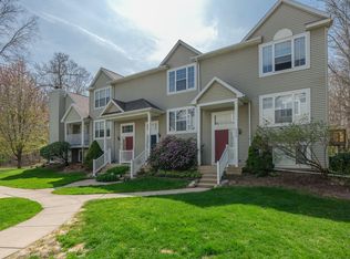 6332 Quail Run Dr, Kalamazoo, MI 49009