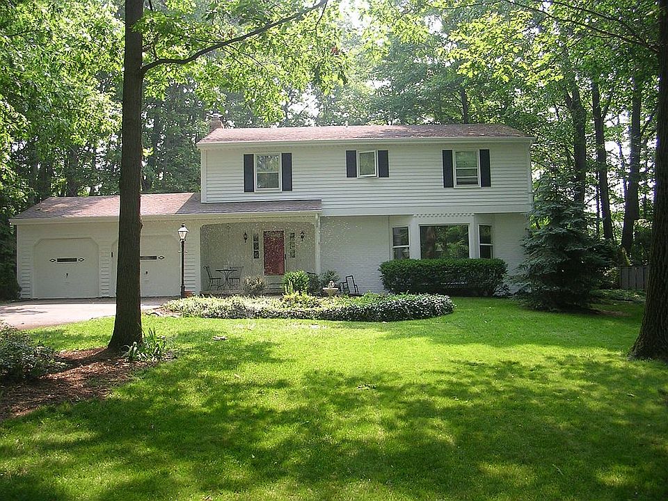 1st image of 17565 Merry Oaks Trl