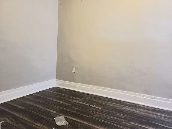 5th image of 3053 Hull Ave APT 1N