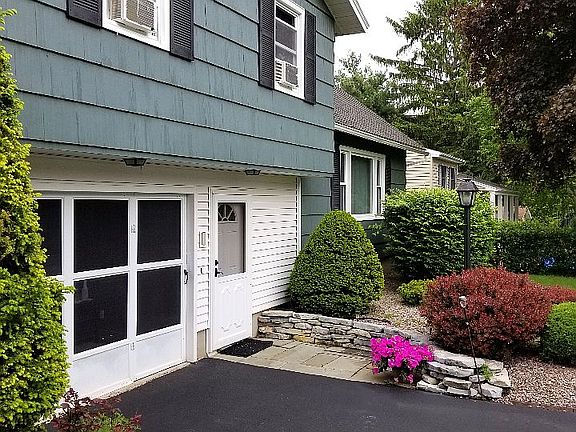 2nd image of 205 Canterbury Dr