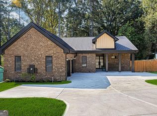 717 Caribbean Dr, Forest Park, GA 30297