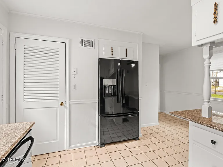 456 Harnell Ave — Photo 13