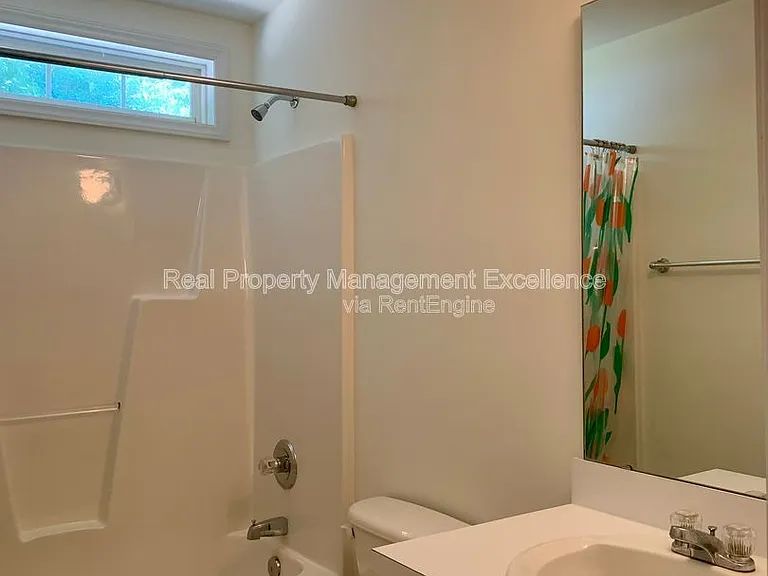 205 Will Ct — Photo 10