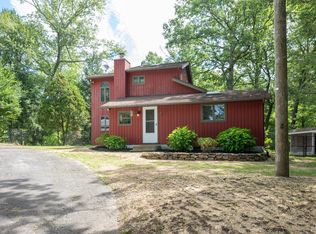 51 Candlewood Lake Rd, Brookfield, CT 06804