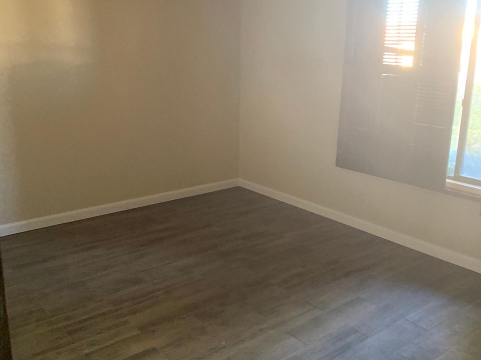 2nd image of 14299 La Paz Dr APT 45