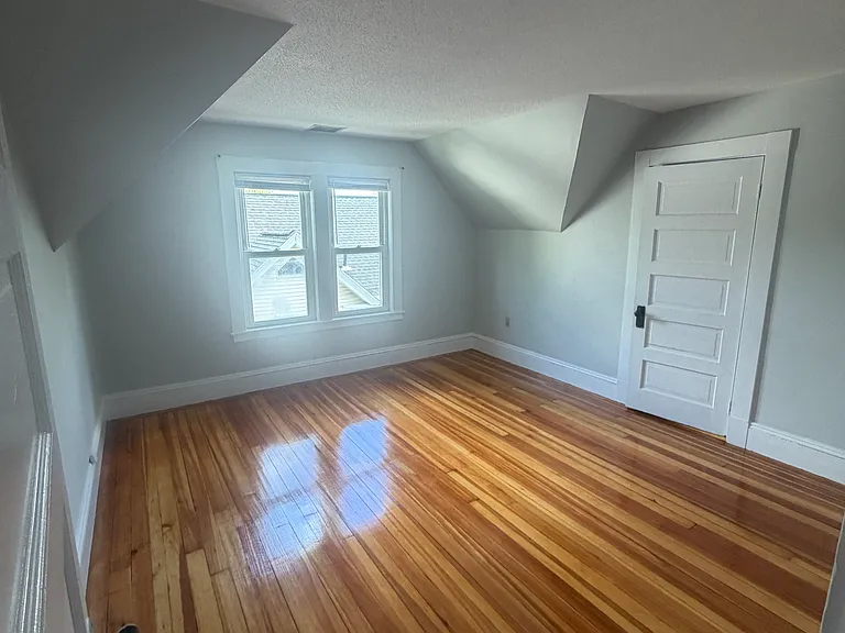 20-22 Florence St #3 — Photo 6