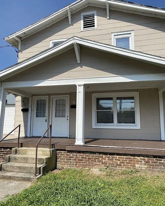 1st image of 702 Silver Ave