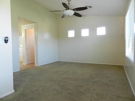 5th image of 817 S 113th Ave