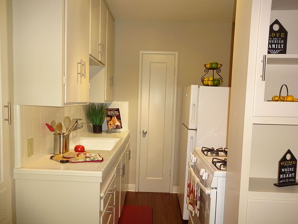 1st image of 1510 18th St #D