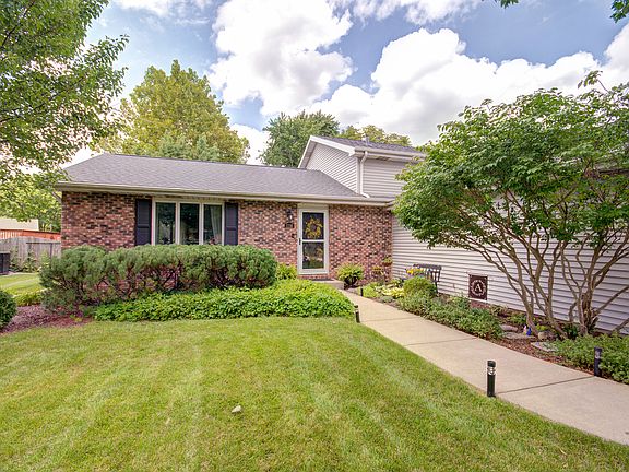 2nd image of 1116 Home Ct