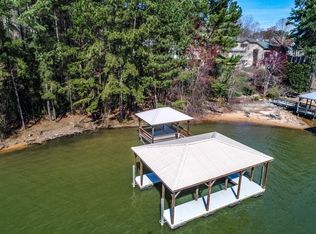 2564 Penngate Dr, Sherrills Ford, NC 28673