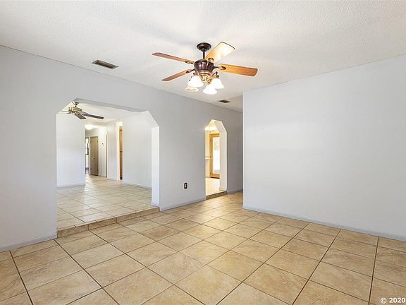 5th image of 3985 NW 21st Ter