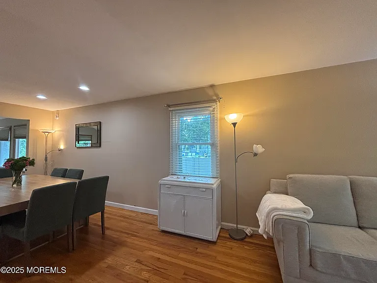 187 Elmwood Rd — Photo 6