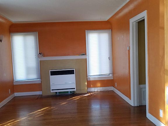 4th image of 6214 S Harvard Blvd