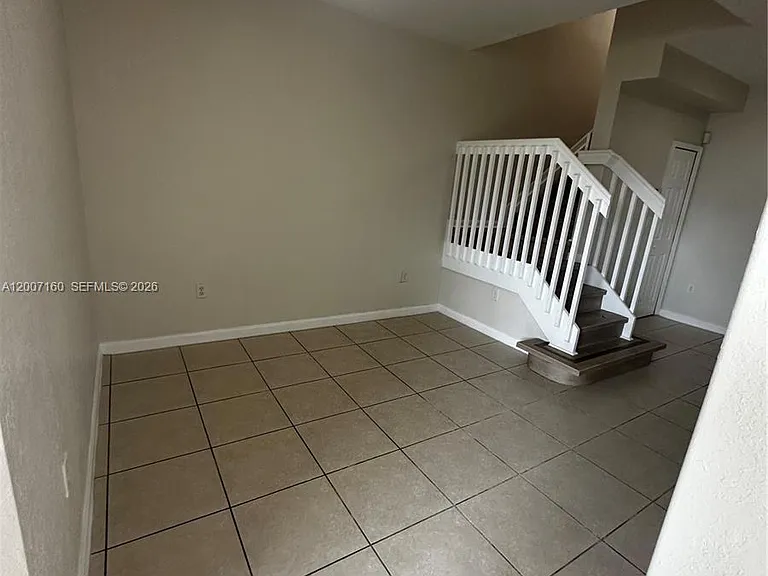 2812 SE 16th Ave #121 — Photo 10