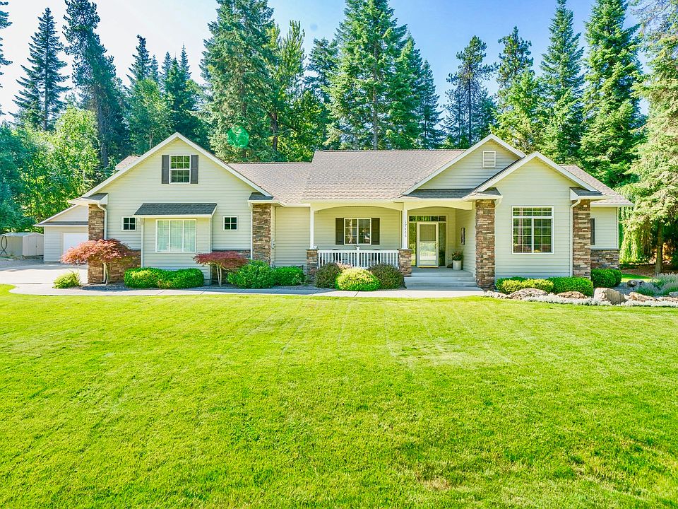 1st image of 17466 W Liree Dr