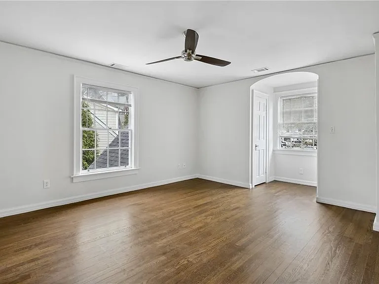 2878 N Hills Dr NE — Photo 19