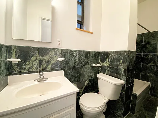 Rented by Union Square Property Management | media 5