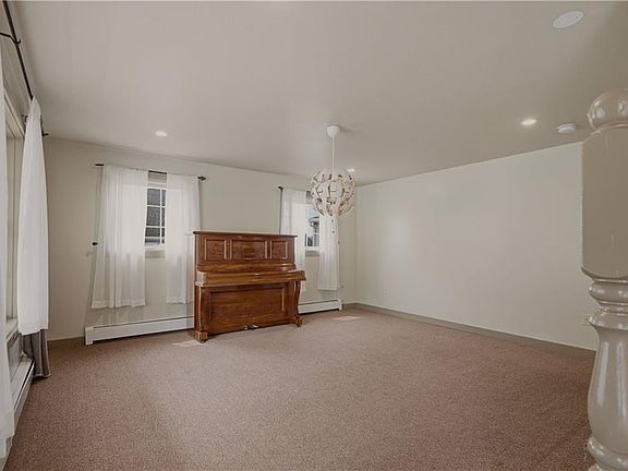 2nd image of 132 Evarts St #1