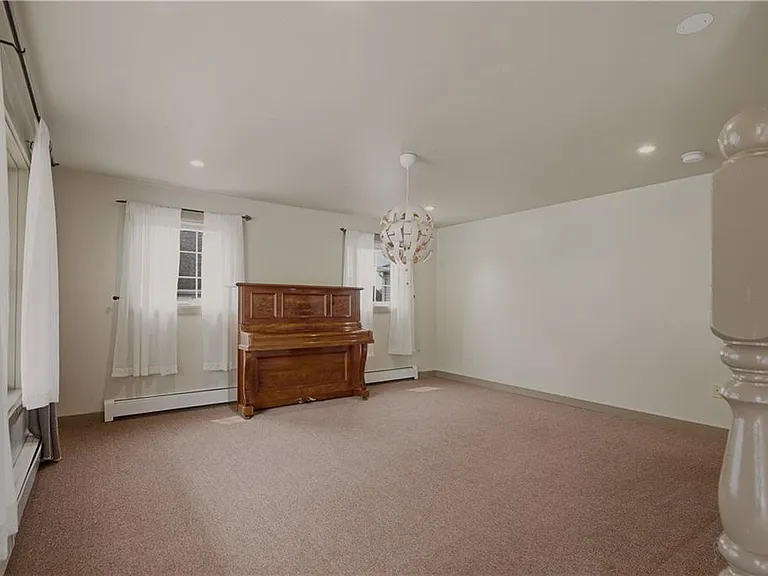 132 Evarts St #1 — Photo 2