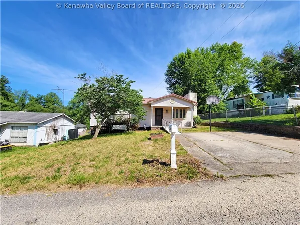 55 Wilarose Dr, Hurricane, WV 25526