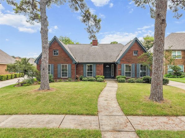 2105 Murfield Dr