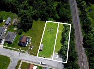 210 Walnut St, Moberly, MO 65270