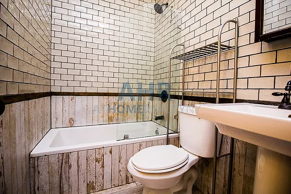 Rented by At Home Realty NY LLC | media 65