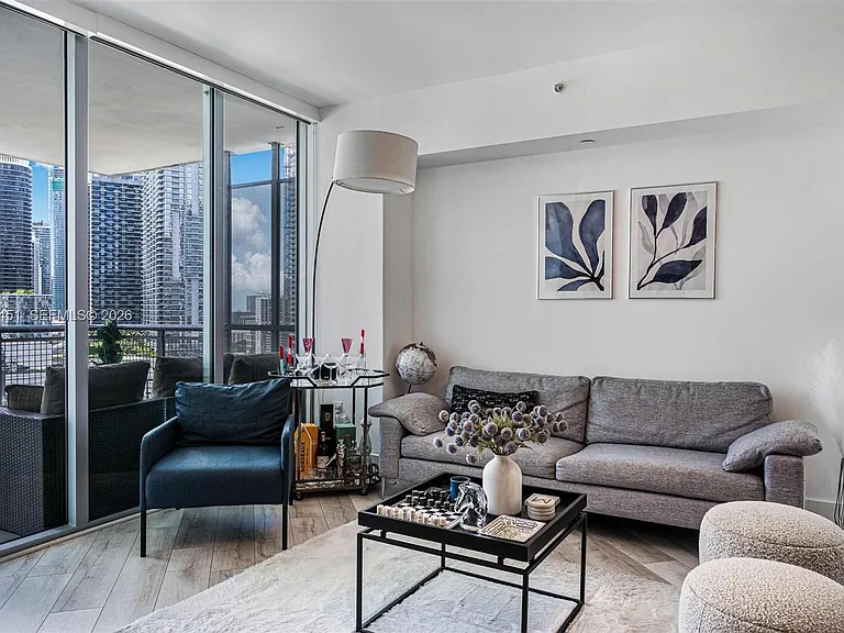 350 S Miami Ave #2108 — Photo 3