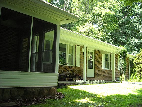 2nd image of 883 Austinville Road