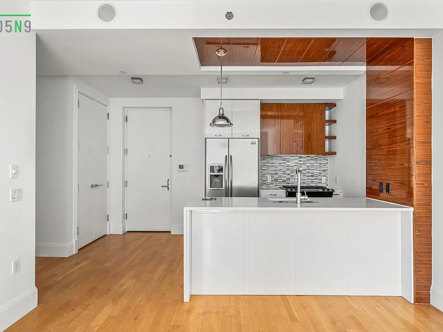 205 North Ninth Street — Photo 2