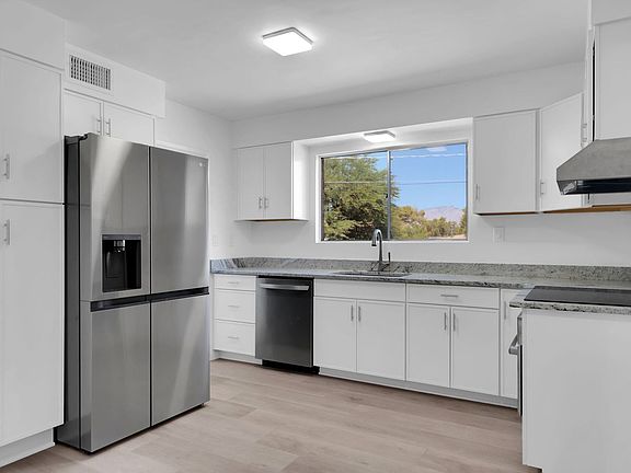 3rd image of 7441 E Kenyon Dr