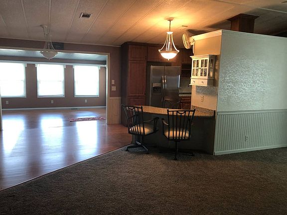 5th image of 15717 Breezy Point Dr #143