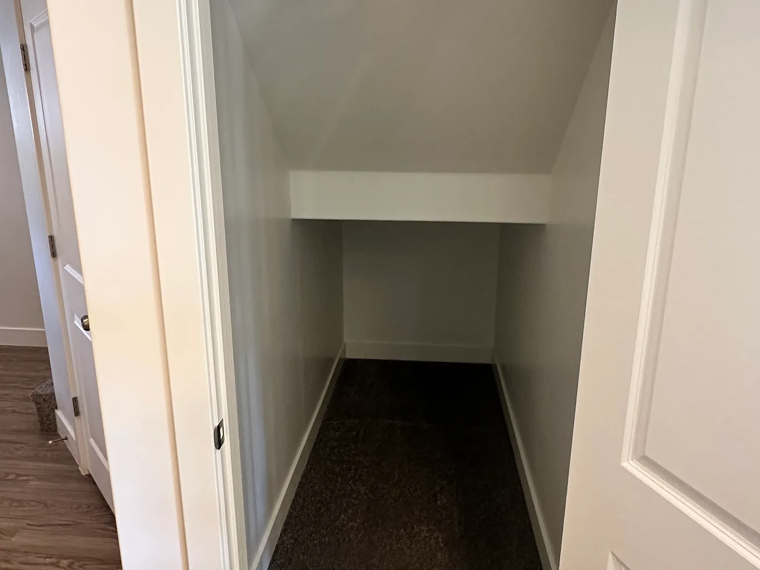 4 bed, 2.5 bath, 1664 sqft, $2,400 — Photo 4