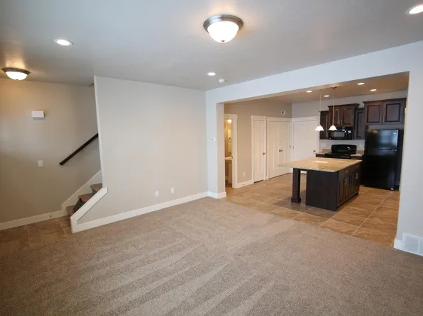 471 E 2170 N, North Logan, UT 84341