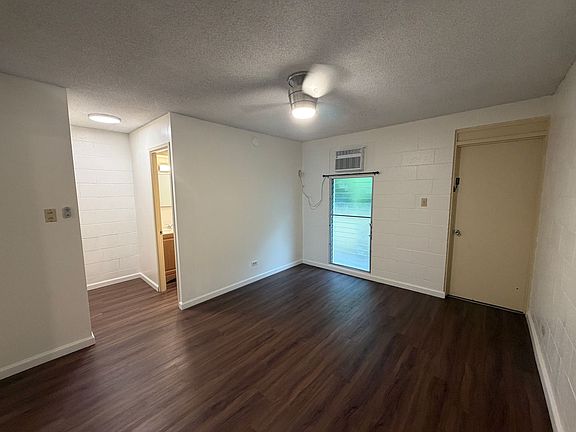 4th image of 433 Pau St #202