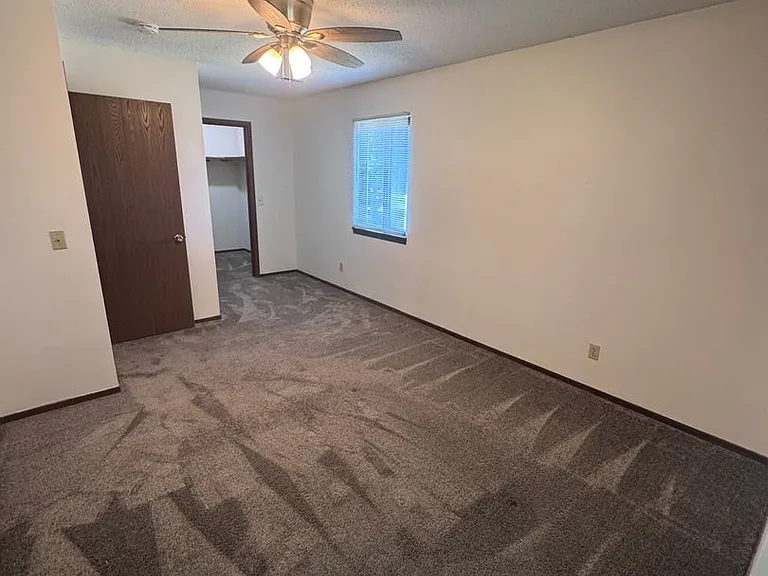 2539 Clayton Blvd — Photo 10
