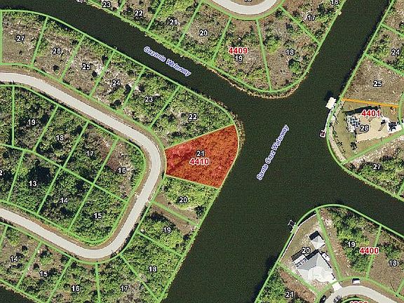 4 way intersections canal