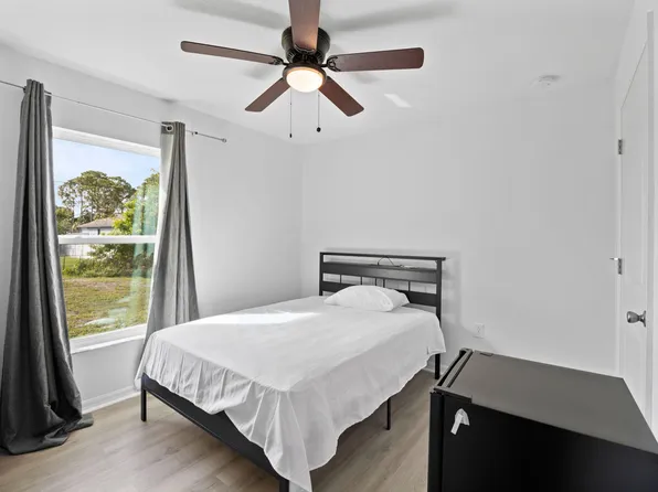 (undisclosed Address), Palm Bay, FL 32909
