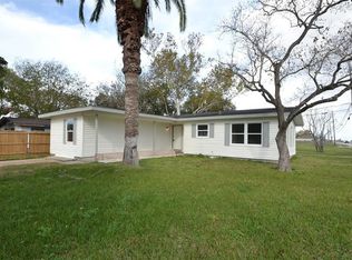 3402 Palm Ave, Texas City, TX 77590