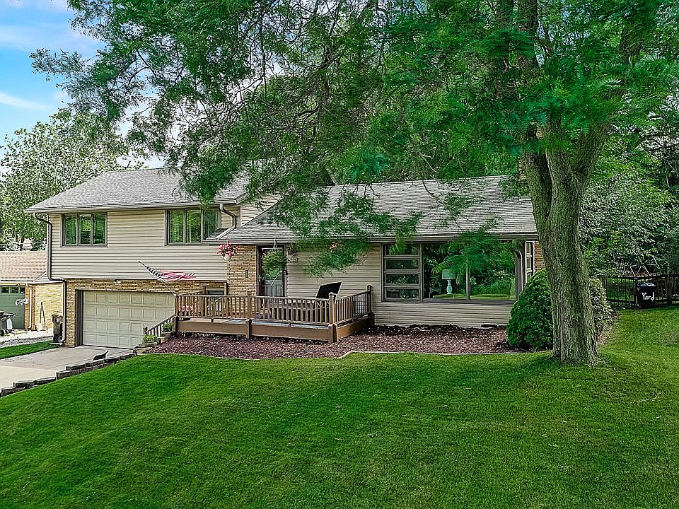 1st image of 4228 N Menomonee River Pkwy