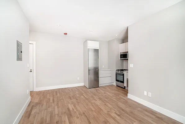 Rented by Akelius Real Estate Management | media 9