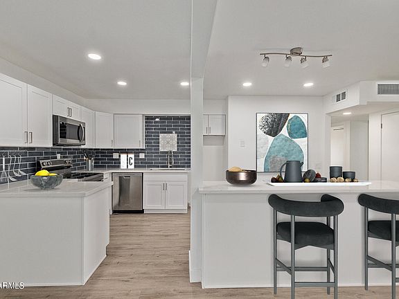 2nd image of 9564 W SPANISH MOSS Lane