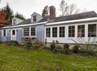 11 Esterich Rd, Poughkeepsie, NY 12603